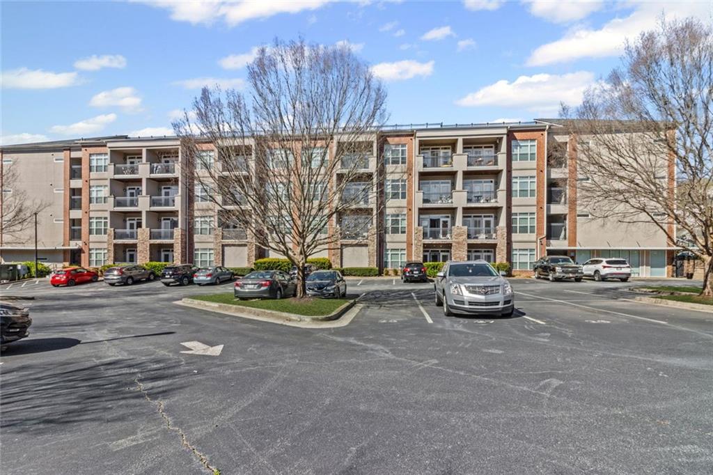 840 United Avenue Southeast 401