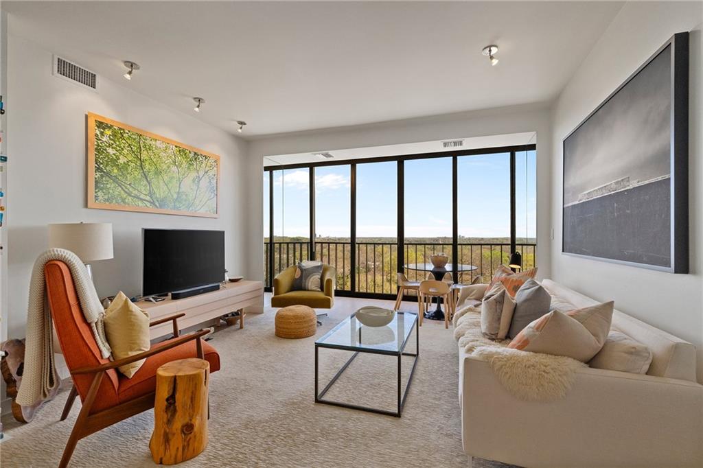 145 15th Street NE 1009