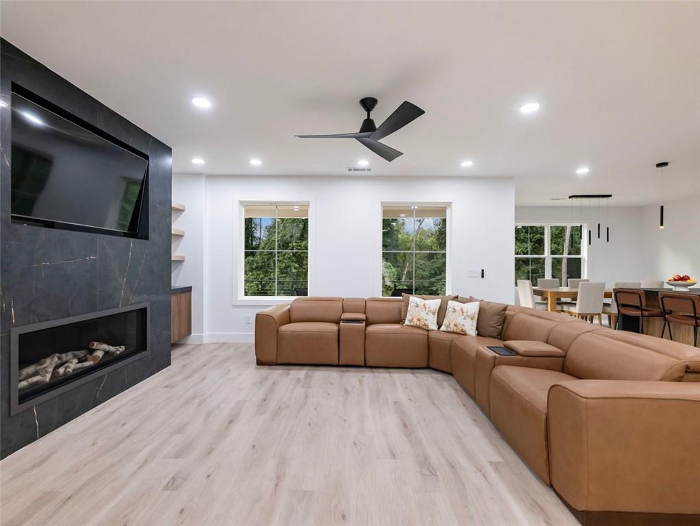 360 MARY ALICE PARK Road