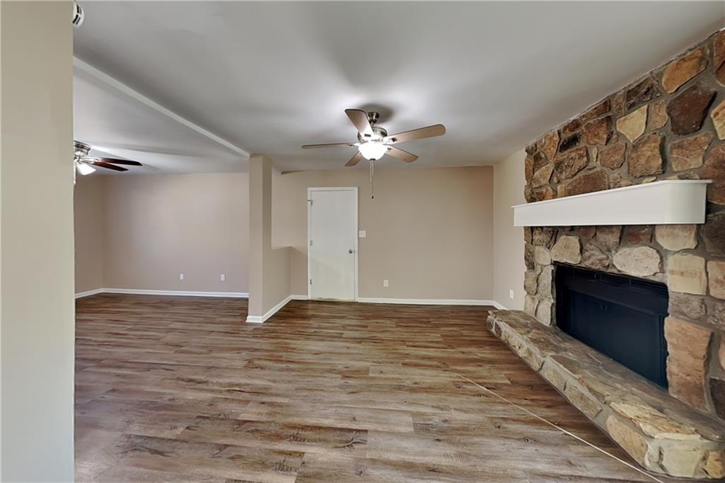 955 Laurel Mill Drive, Roswell, Georgia image 7