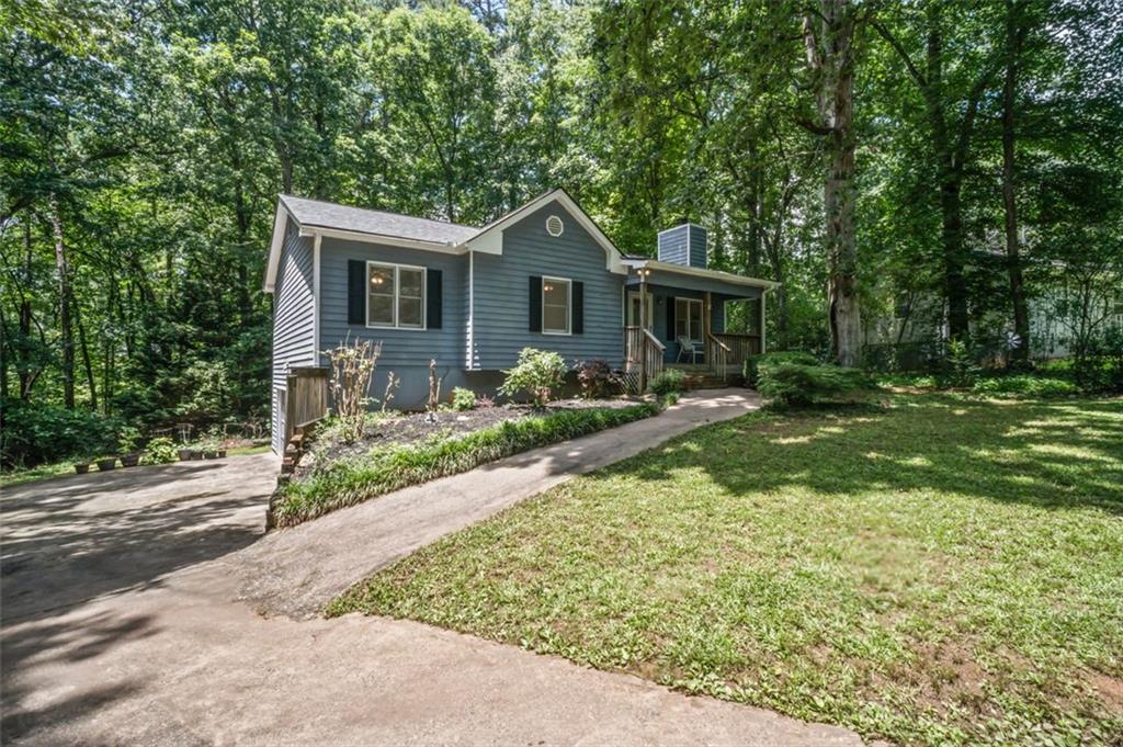 3030 WINCHESTER Drive