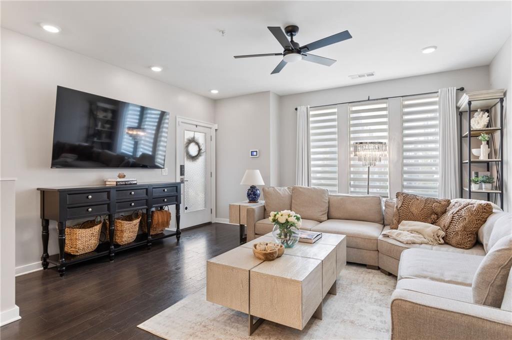 1050 Stacks Avenue SE 1505