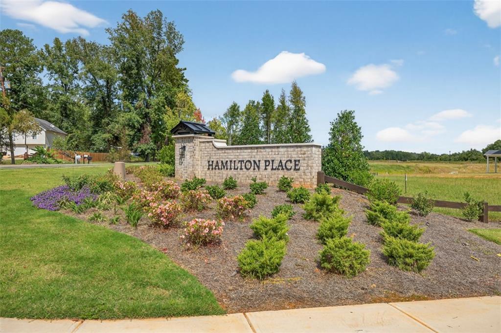 126 Jane Boulevard NW