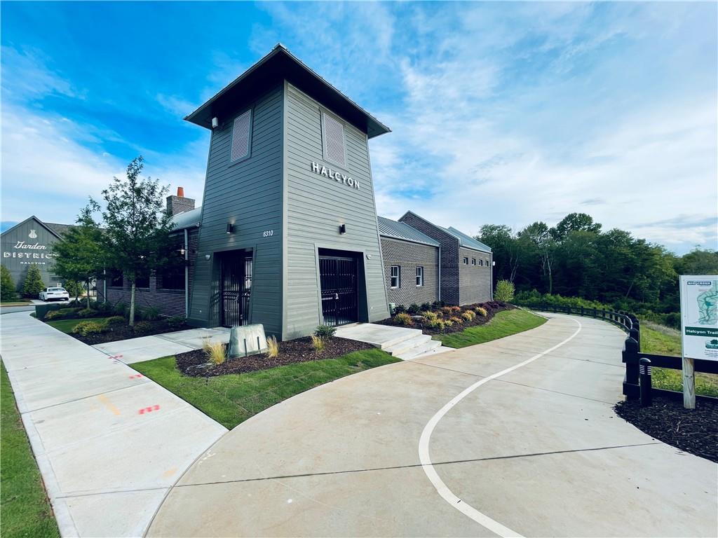 Halcyon - Residential Lease