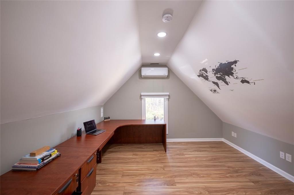 10715 Glenbarr Drive, Johns Creek, Georgia image 40