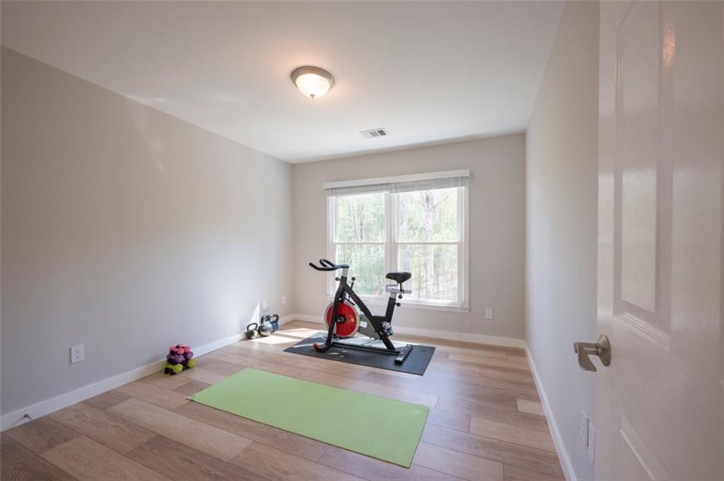 10715 Glenbarr Drive, Johns Creek, Georgia image 44