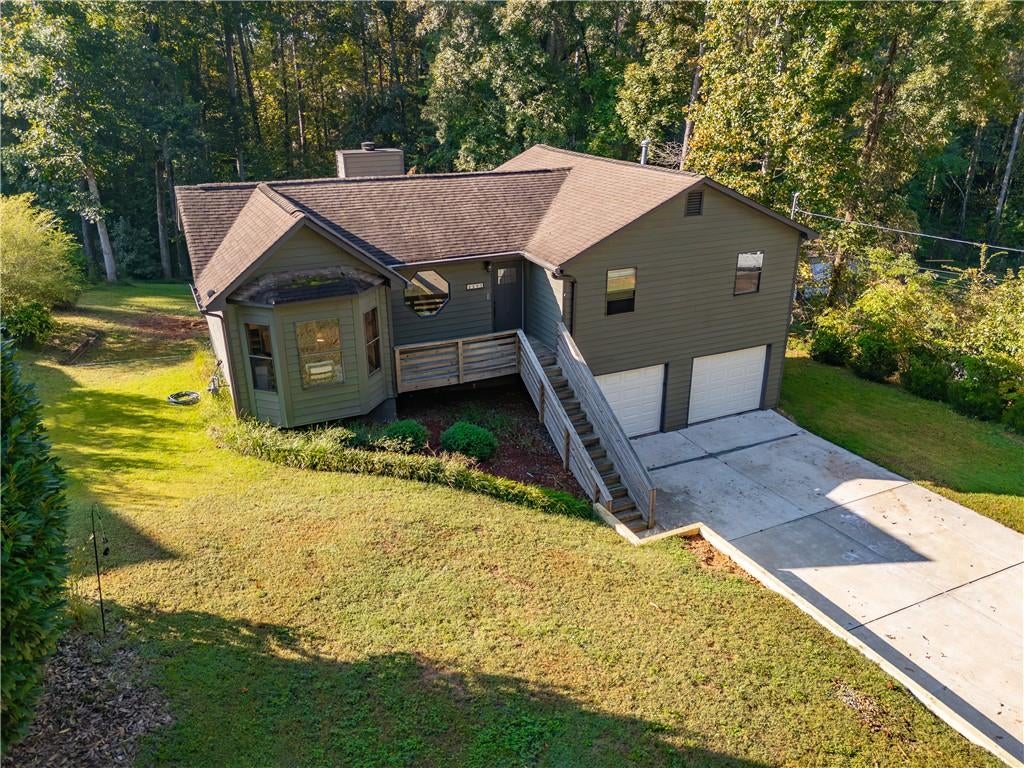 2387 Mohawk Trail