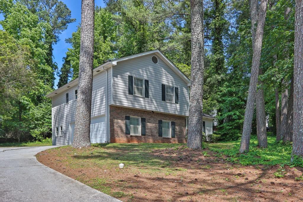 752 Roxboro Trace