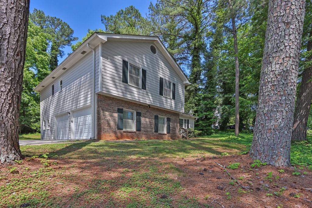 752 Roxboro Trace