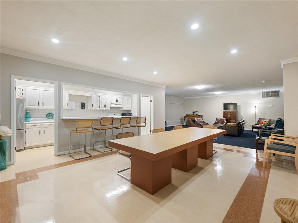 2965 Pharr Court South #102, Atlanta, Georgia image 24