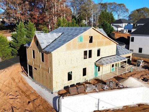 A home in Flowery Branch