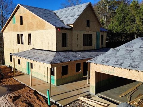 A home in Flowery Branch