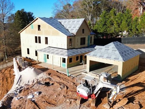 A home in Flowery Branch