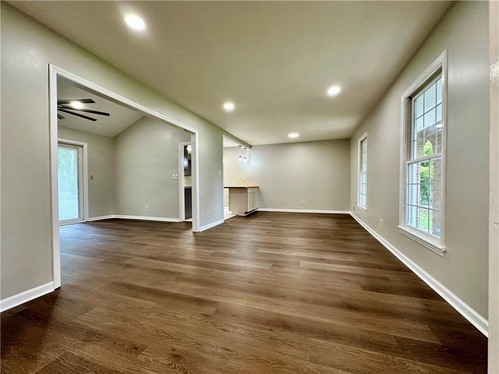 1620 Hebron Lane