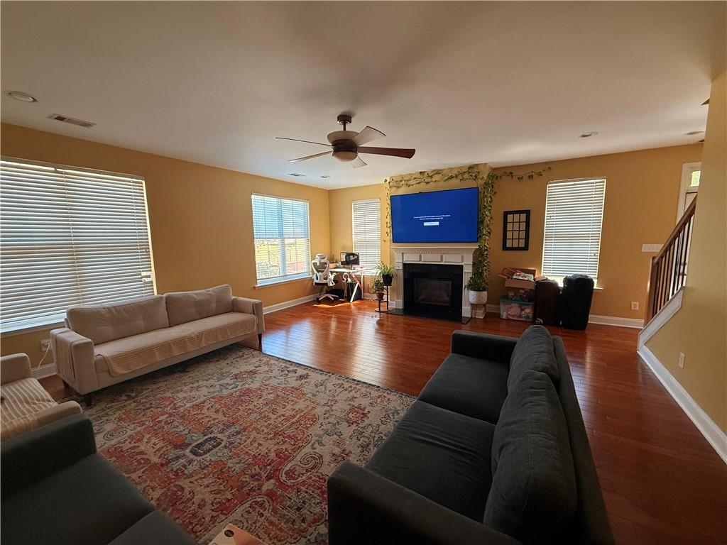 6035 Brookside Oak Circle