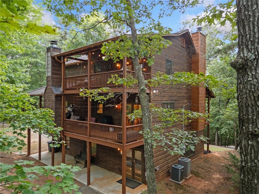 329 Vista Chalet Drive