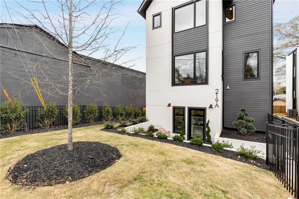 219 Howell Drive #A, Atlanta, Georgia image 46