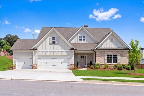 Homes For Sale - 111 Cherokee Rose Lane<br/> Hoschton, GA 30548