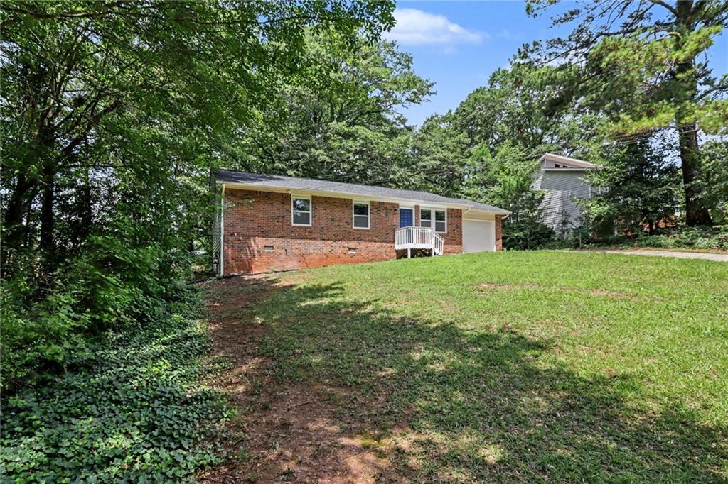 2541 Kelly Lake Drive