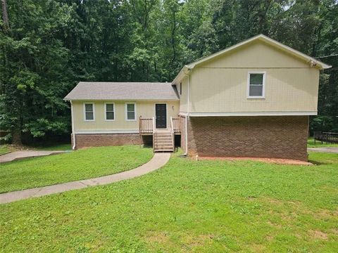 636 Raven Springs Trail Stone Mountain GA 30087