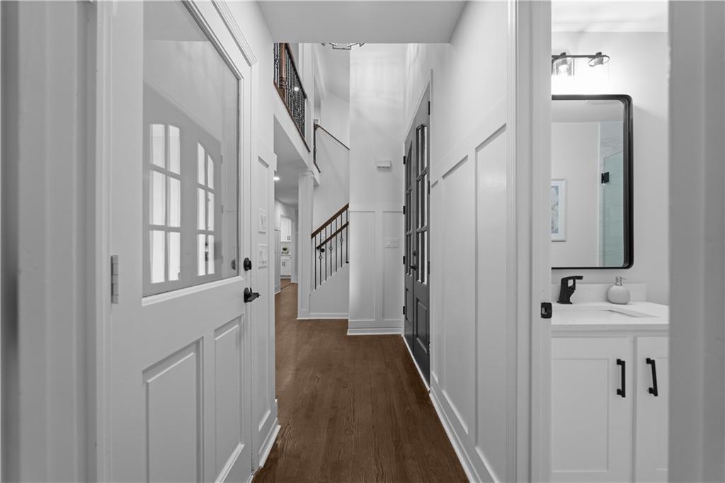Breakwater - Residential