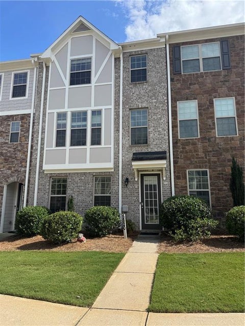 Townhouse For Sale - 5820 Broadway Lane<br/> Forsyth County, Cumming, GA 30041