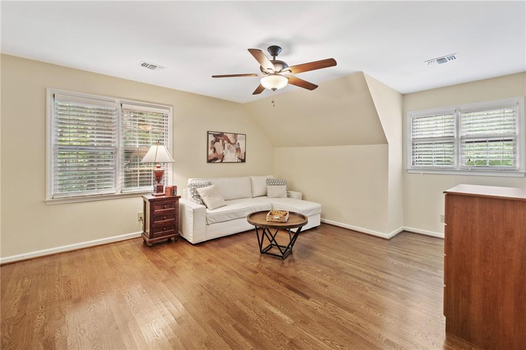 Windsor Oaks - Residential