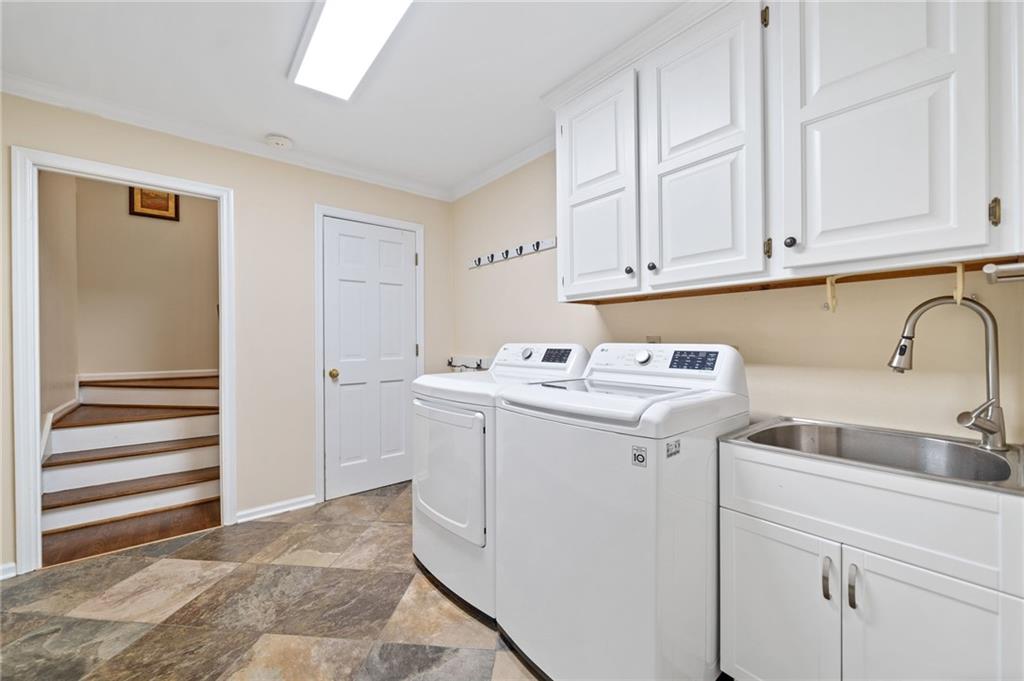 Windsor Oaks - Residential