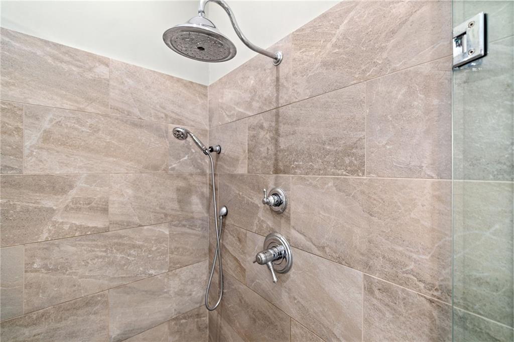 Windsor Oaks - Residential