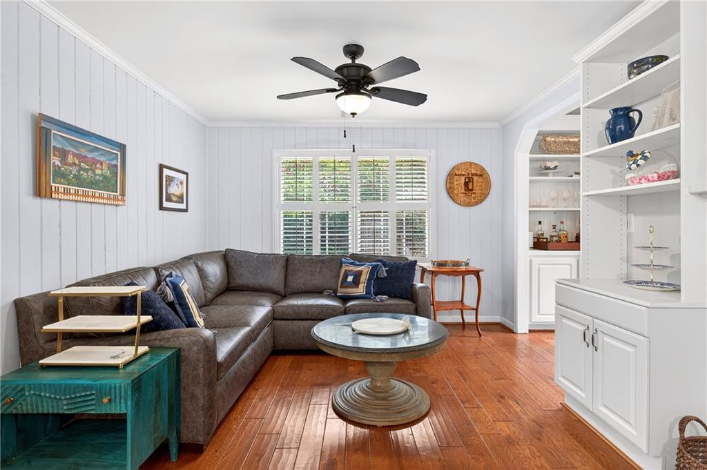 1907 Claremont Street NW