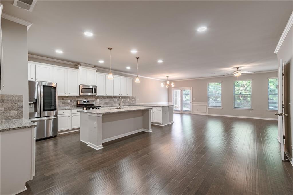 2463 Shetley Creek Drive