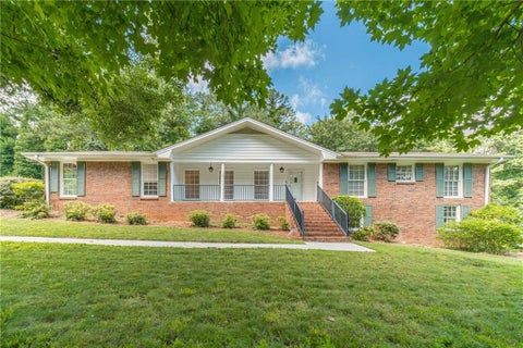 Homes For Sale - 2313 Cambridge Street<br/> Snellville, GA 30078