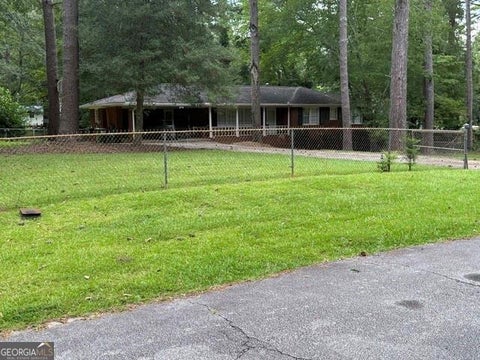 Homes For Sale - 856 Virginia Court<br/> Conyers, GA 30094