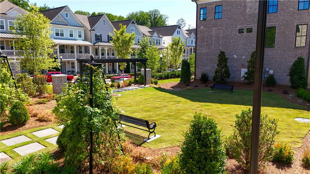 Towns on Thompson - Residential