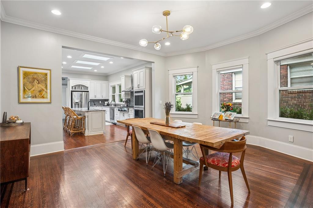 1016 Highland View