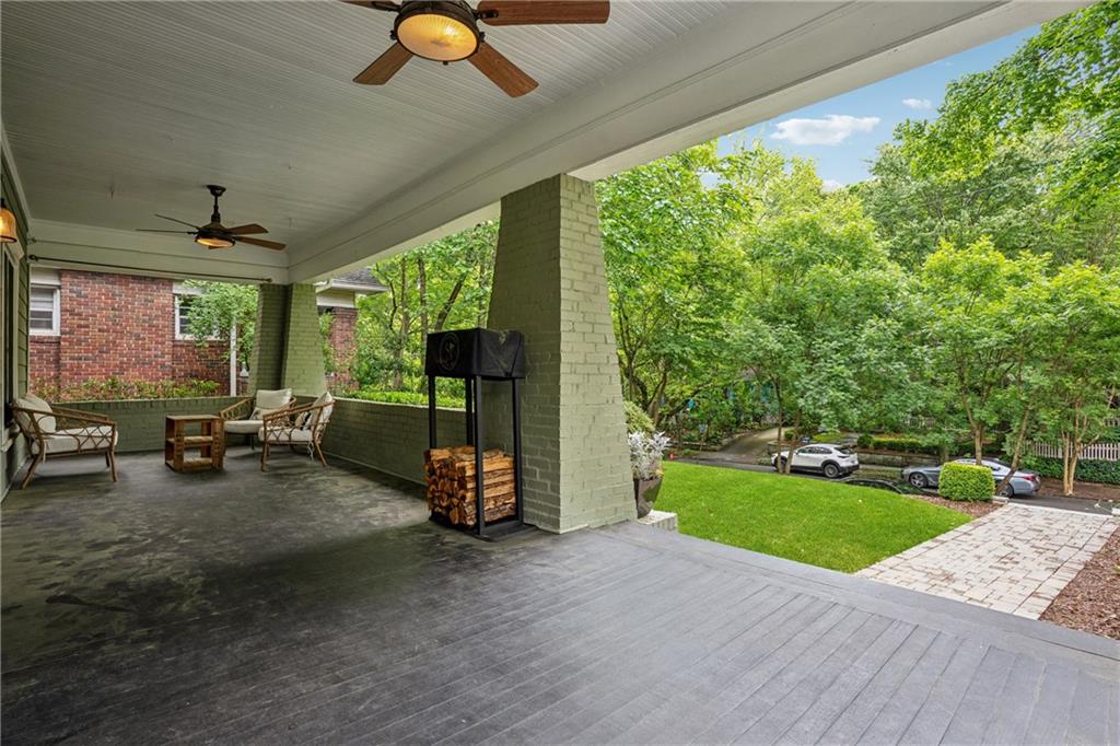 1016 Highland View