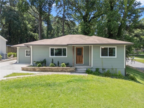 Homes For Sale - 2571 Gentilly Place<br/> Atlanta, GA 30360