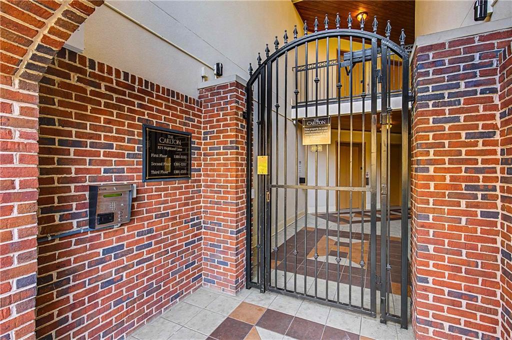 825 Highland Lane NE 1315