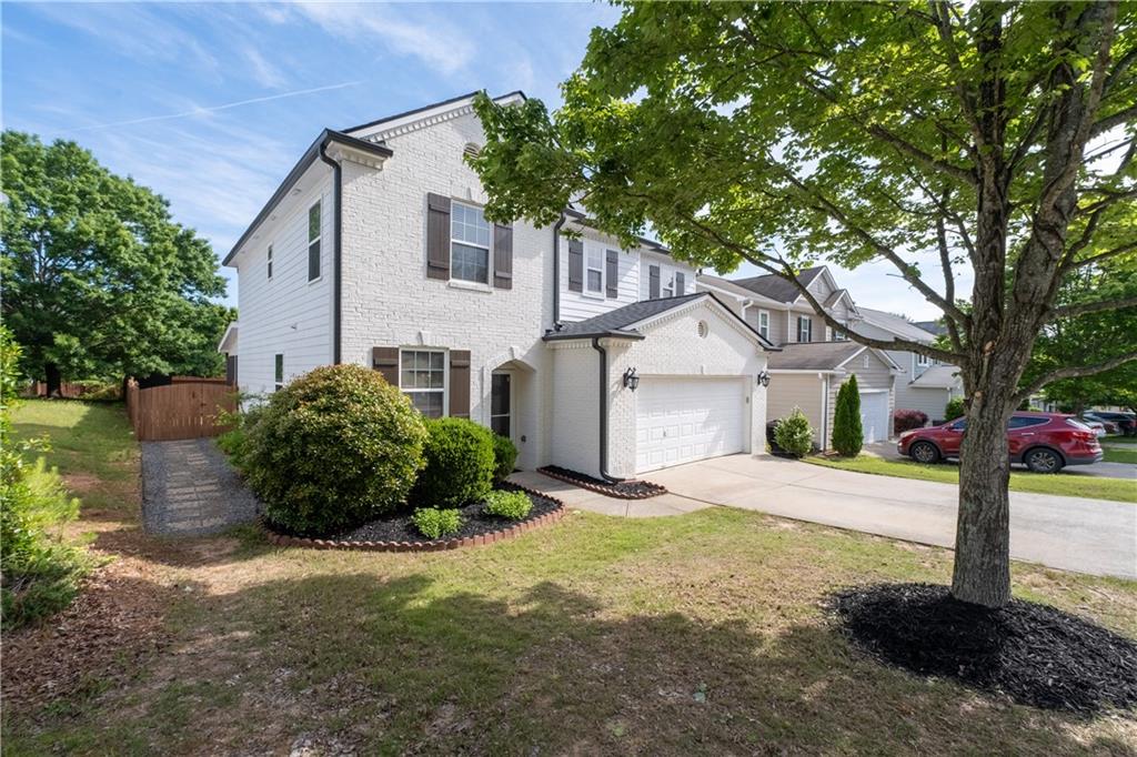 84 Parkmont Court
