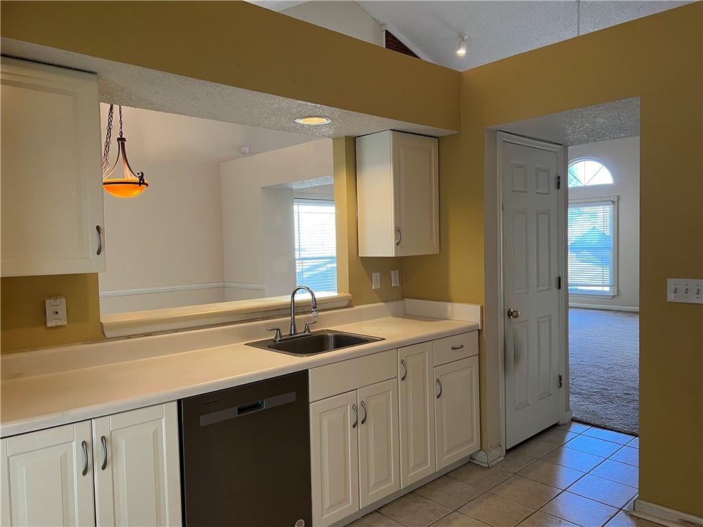 1241 Baldridge Drive, Lawrenceville, Georgia image 7