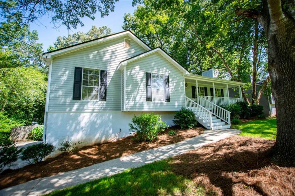 4210 Glen Pointe Court