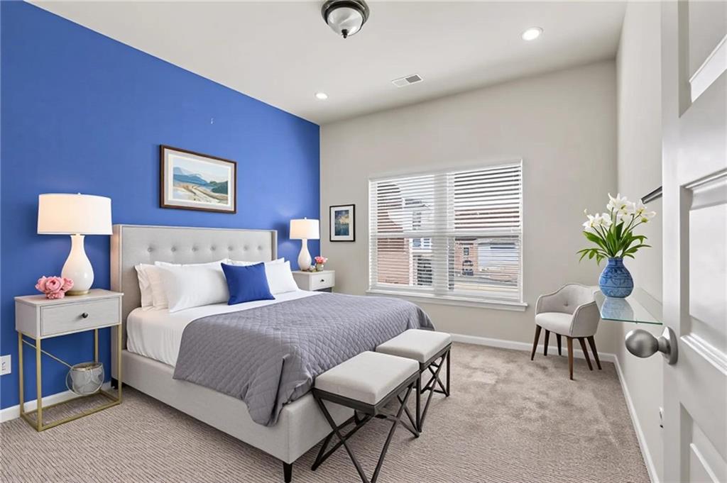 646 Toronto Circle