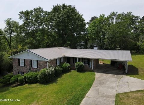 Homes For Sale - 2960 Stuart Drive<br/> Bibb County, Macon, GA 31204