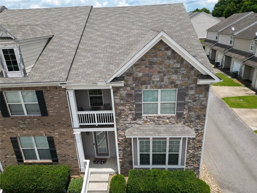5740 Radford Loop