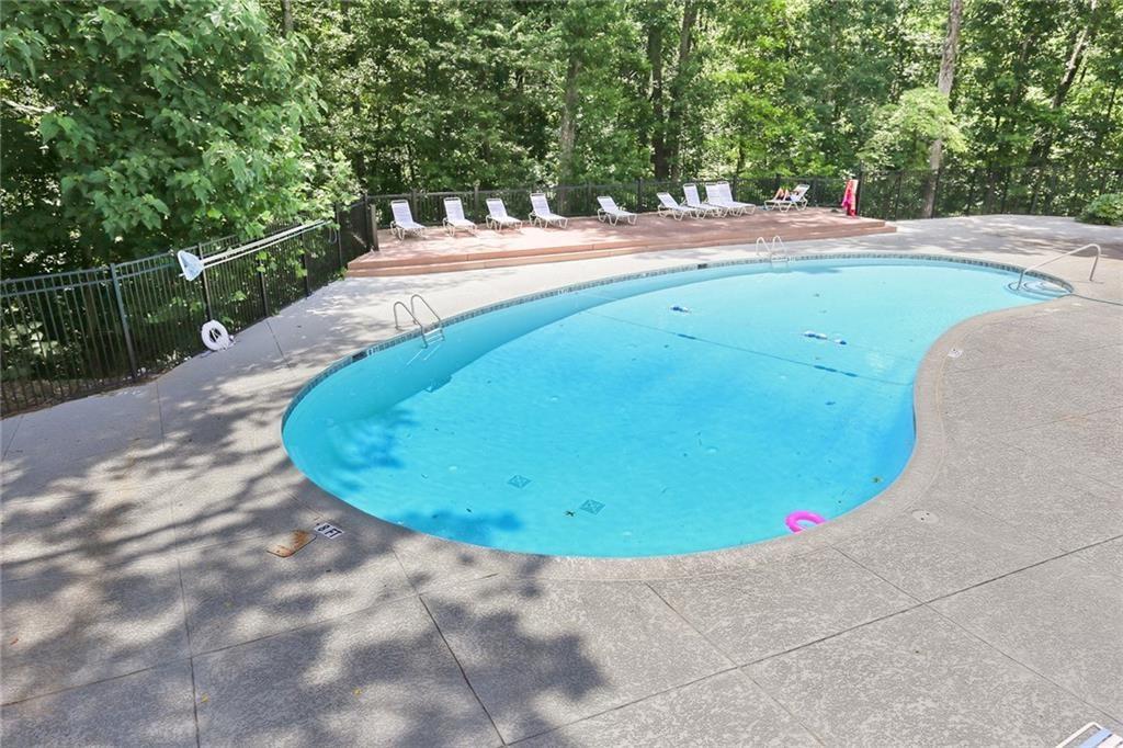 204 Natchez Trace, Sandy Springs, Georgia image 28