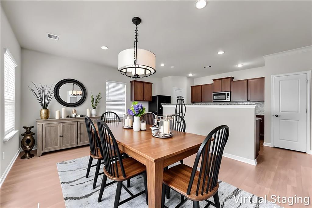 872 Walnut Creek Circle