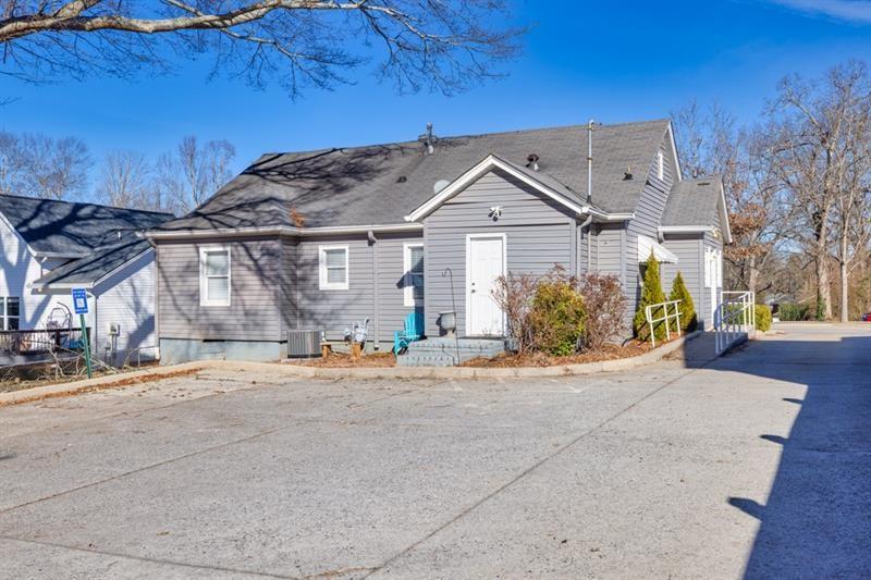 449 South Hill Street, Buford, Georgia image 32