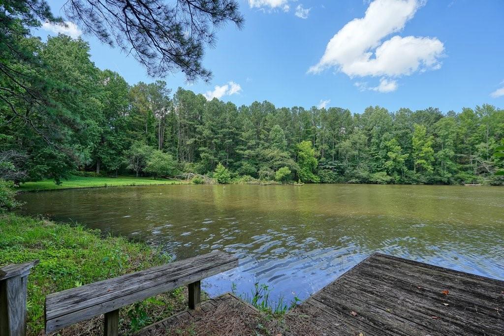 109 Lake Latimer Cove NE