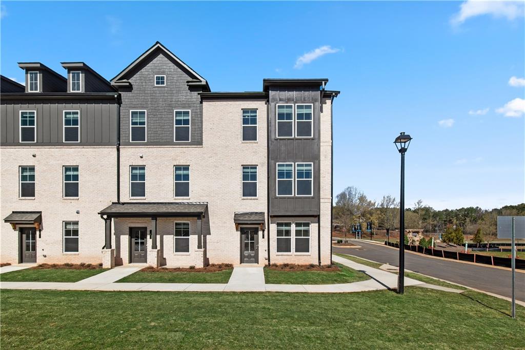 202 Daybreak Lane, Newnan, Georgia image 2