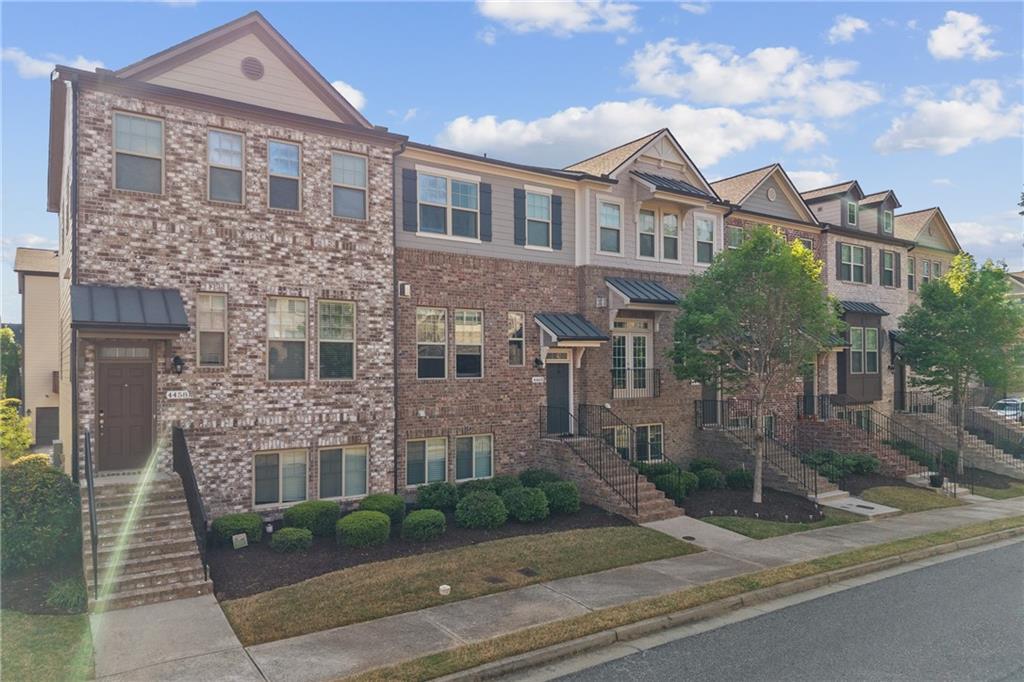 4468 Dunblane Avenue